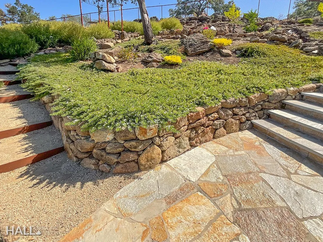 Walls & Stone Planters by Hall Landscape Design — Napa Valley & North Bay