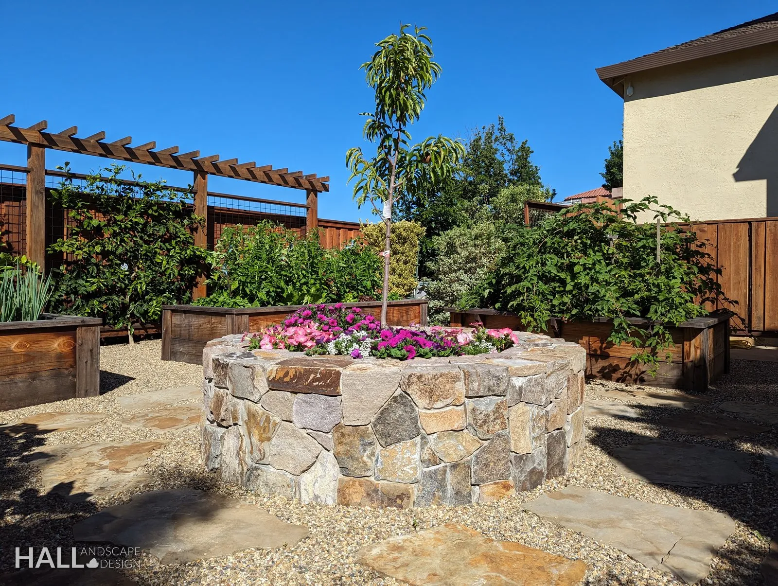 Walls & Stone Planters by Hall Landscape Design — Napa Valley & North Bay